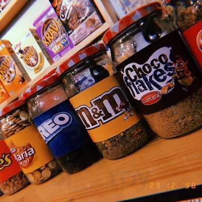 Cereal Hunters Café