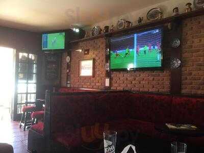 Toby Jug Pub & Restaurant