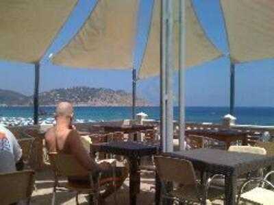 Mu Restaurant And Beach Bar