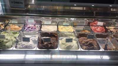 La Commedia - Heladeria Divina