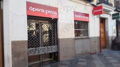 Opera Pizza