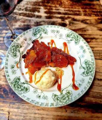 Taberna La Carmencita