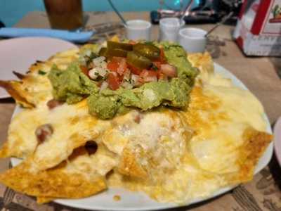 Los Nachos De Oro