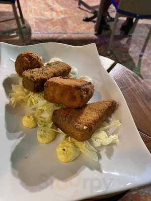 Dabda Wine Bar Tapas Y Restaurant