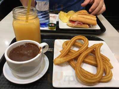 Madrid 1883 Churrería - Chocolatería