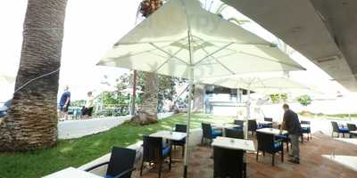 Ten O'clock Coctail Bar