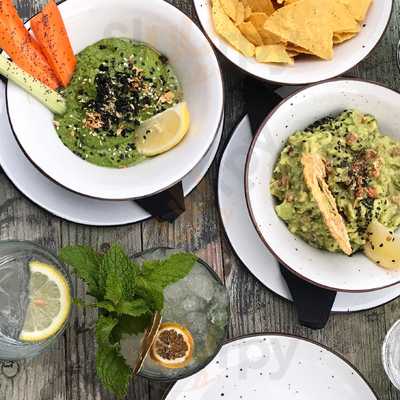 La Mezcaleria Mexiterranea