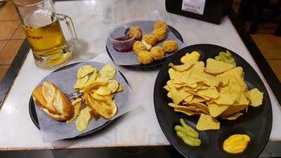 Cerveceria 100 Montaditos