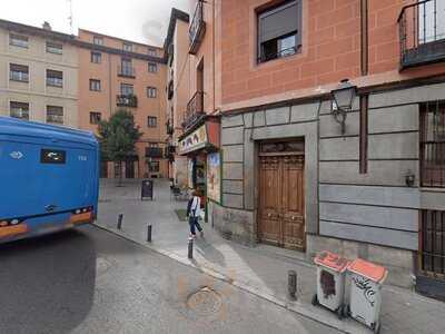 Cerveceria 100 Montaditos