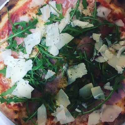 Trattoria La Famiglia