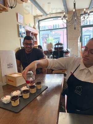 La Rebelión De Los Mandiles