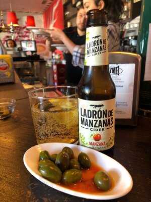 La Taberna Fantástica