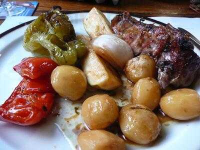 Restaurante / Vinothek Meme