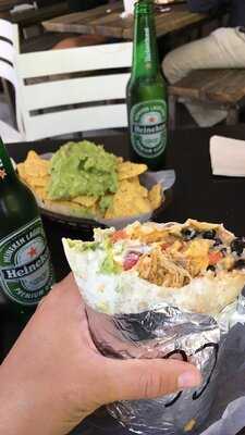 Tierra Burrito Bar