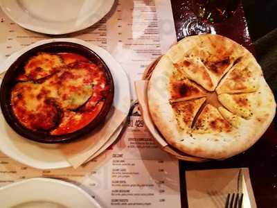 Pizzeria Cervantes - Photo 8