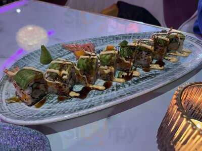 Miss Sushi Santa Ana