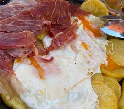 Restaurante El Madroño