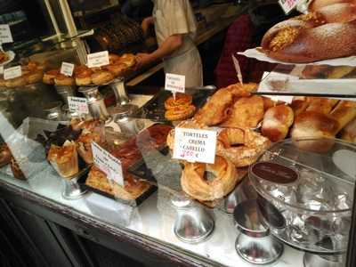 Antigua Pastelería Del Pozo