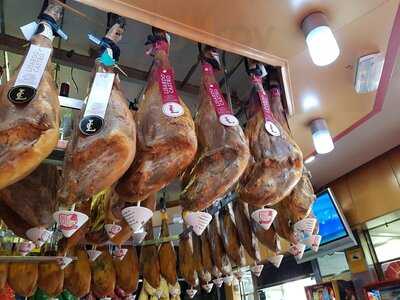 Museo Del Jamon