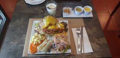 Restaurante Peruano Mis Tradiciones - Photo 7