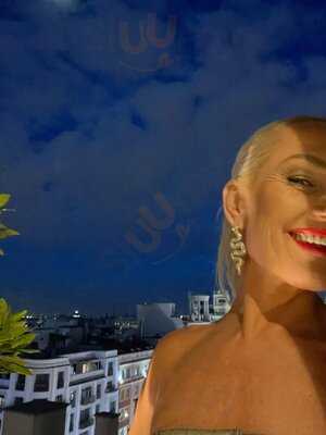 Nice To Meet You Restaurant & Lounge