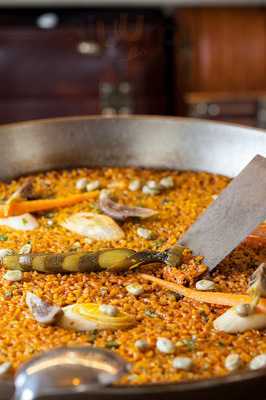 Antigua Casa De La Paella