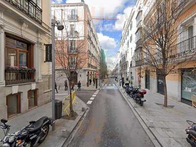 Banzai Sushi & Sake Bar