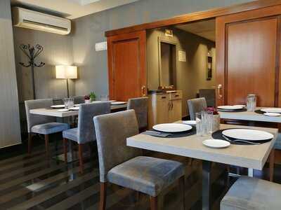 Antigua Embajada Hotel Intur Palacio San MartÍn - Photo 8