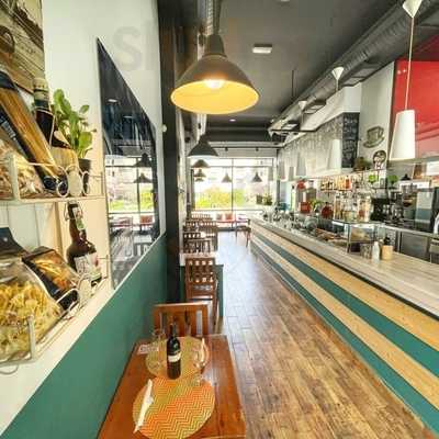 Trattoria La Forchetta En Madrid  - Photo 7