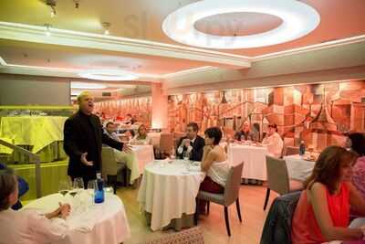 El Café De La Ópera