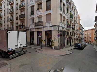 La Infinito Cafe-libros-arte