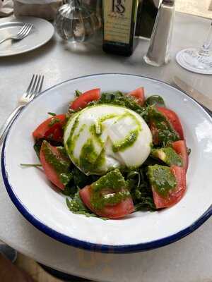 Vermutería Gran Clavel