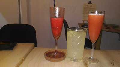 La Alcaparra & Hamburgueseria