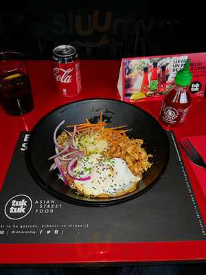 Tuk Tuk Asian Street Food Barajas