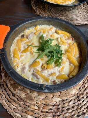 La Mafia Se Sienta A La Mesa 4 Torres