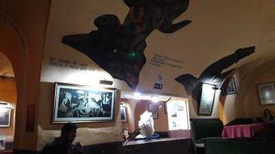 Las Cuevas De Sesamo