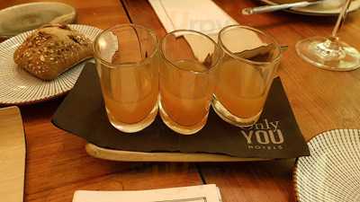 Restaurante Younique Arts Club