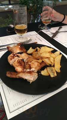 Las Brasas Del Mentidero