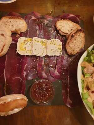 Peter Rabbit & Friends