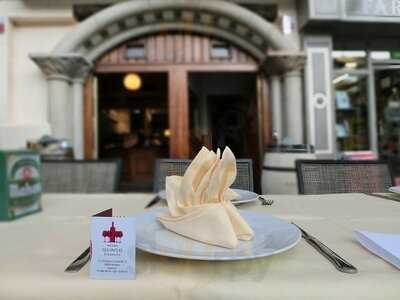 Mesón Quinta Dimensión