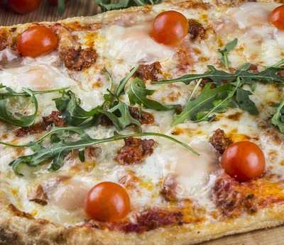 Kilómetros De Pizza