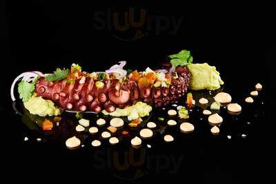 West 42nd Concept Bar