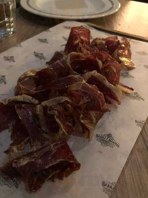 Taberna Barra Y Mantel