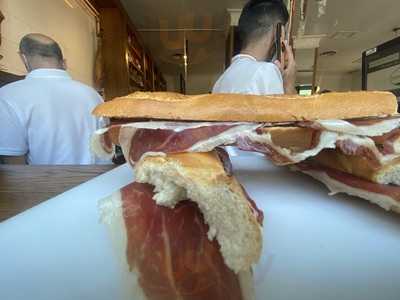 Tiendas De Senorio Santa Engracia