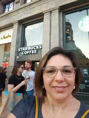 Starbucks Gran Via 30