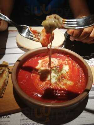 Kilómetros De Pizza Zurbano