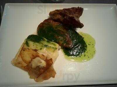 Claridge Hotel Restaurant