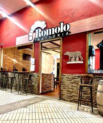 Trattoria Pizzeria Romolo 2