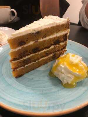 Café De La Rivière