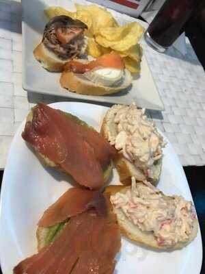 Las Tapas De Cervantes